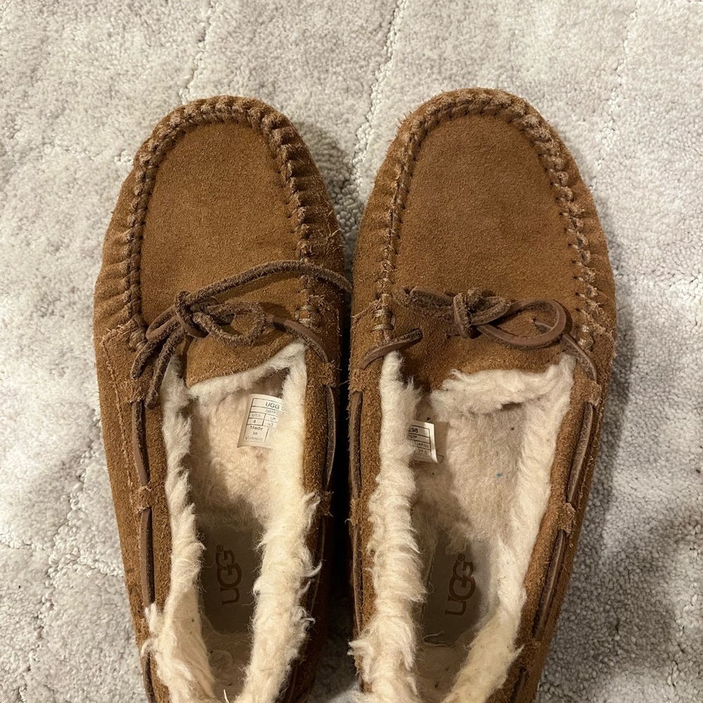 Girl’s Ugg moccasin slippers